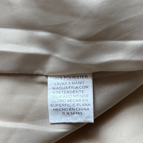 Anthropologie Raga Vest Womens Medium Nomad Fringe Ivory Cream Faux Fur Festival - Picture 7 of 8